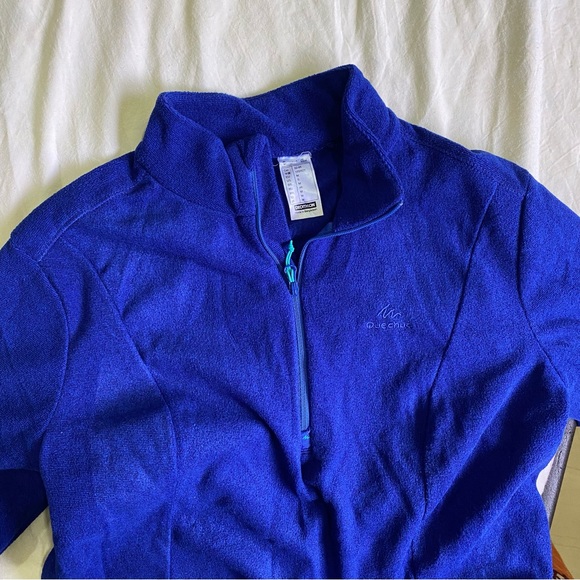 Decathlon Winter Tshirt - Picture 9 of 9